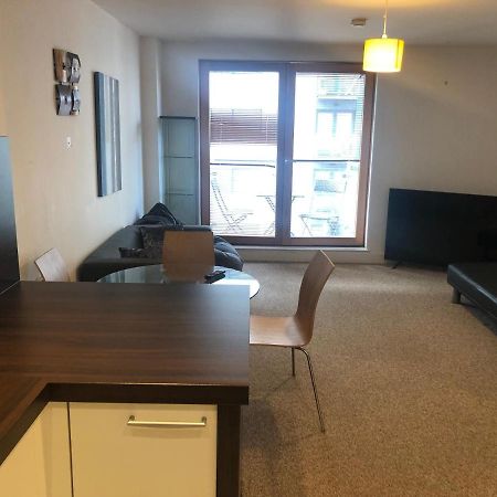 Lovely Serviced Apartment 2Min 2 City Center Manchester Exteriör bild