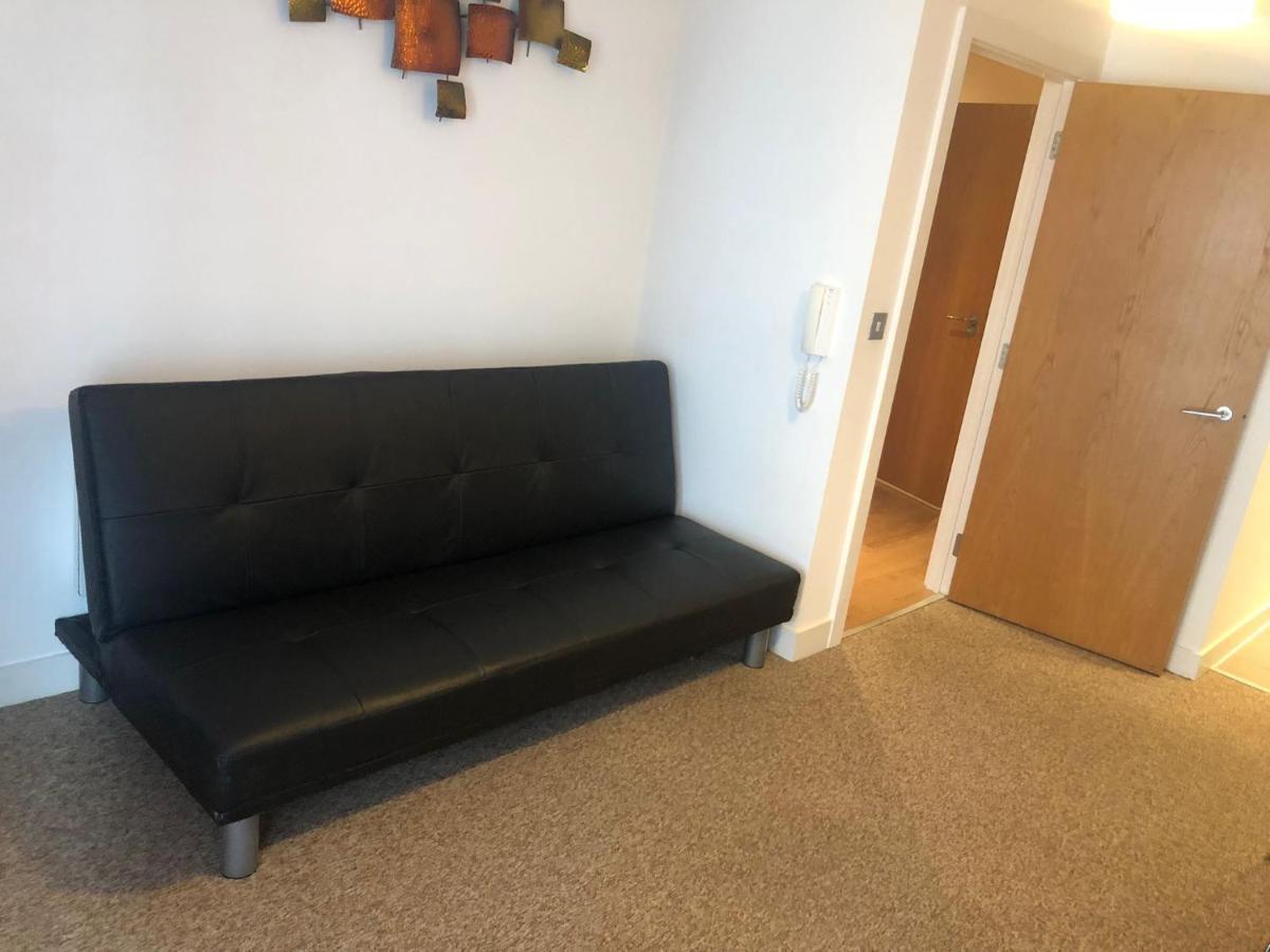 Lovely Serviced Apartment 2Min 2 City Center Manchester Exteriör bild