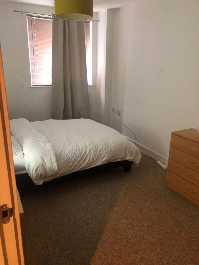 Lovely Serviced Apartment 2Min 2 City Center Manchester Exteriör bild